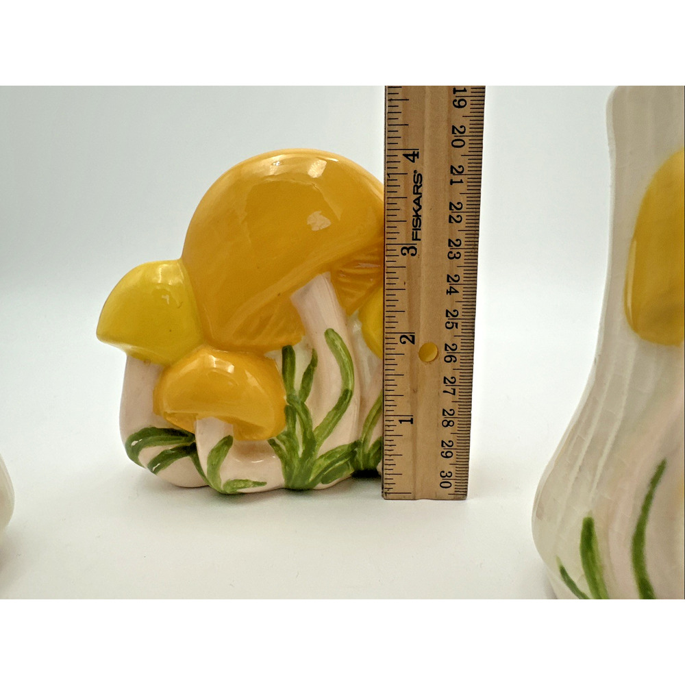 Vintage Mushroom Collection Ceramic Napkin Holder And Shakers Set - Picture 2 of 8